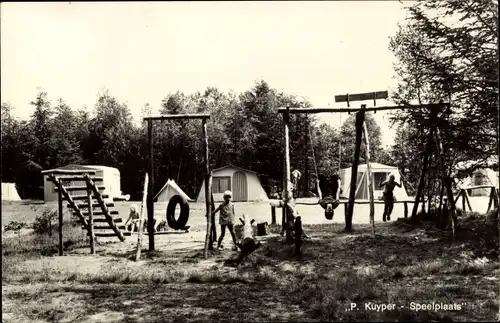 Ak Chaam Nordbrabant Niederlande, Camping De Flaasbloem, P. Kuyper-Speelplaats, spielende Kinder