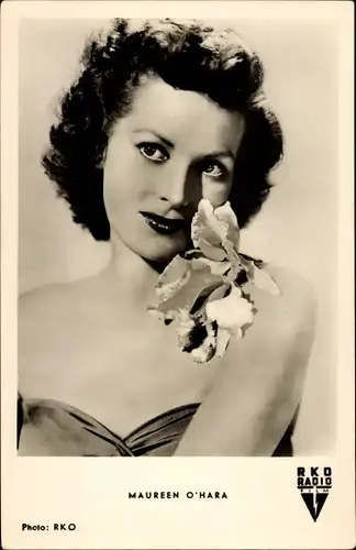 Ak Schauspielerin Maureen O'Hara, Portrait