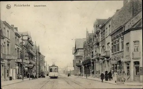Ak Middelkerke Westflandern, Leopoldlaan, Straßenbahn