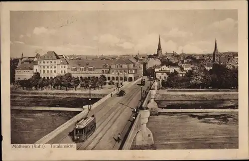 Ak Mülheim an der Ruhr, Totalansicht, Brücke, Straßenbahn