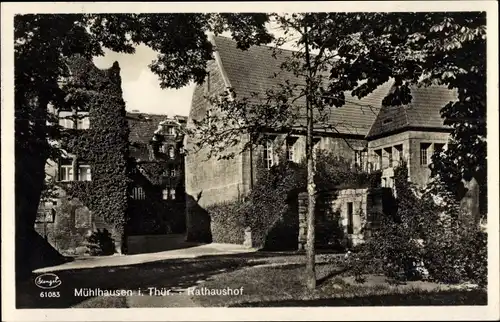 Ak Mühlhausen in Thüringen, Rathaushof