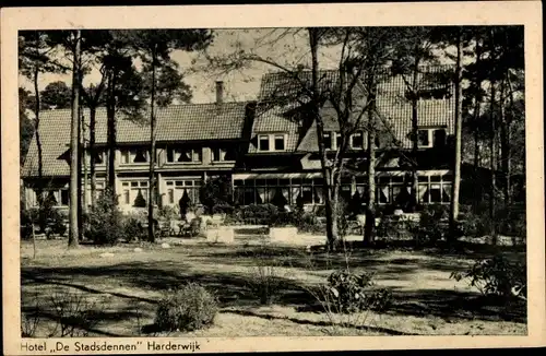 Ak Harderwijk Gelderland, Hotel De Stadsdennen