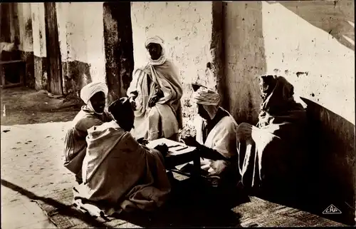 Ak Une partie de Dominos, Araber