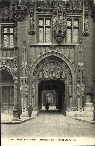 Künstler Ak Bruxelles Brüssel, Portail de l'Hôtel de Ville