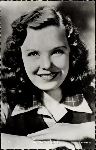 Ak Schauspielerin Gloria Jean, Portrait
