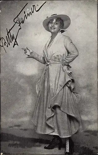 Ak Schauspielerin Betty Feiner, Standportrait, Kleid, Hut