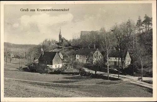 Ak Krummhennersdorf Halsbrücke in Sachsen, Häuser, Kirche, Straßenpartie