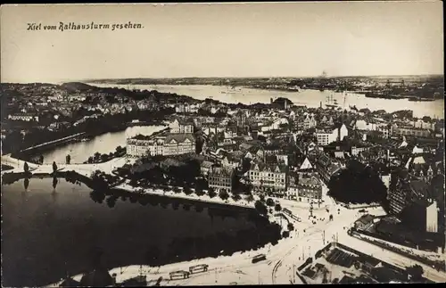 Ak Kiel Schleswig Holstein, Blick vom Rathausturm aus