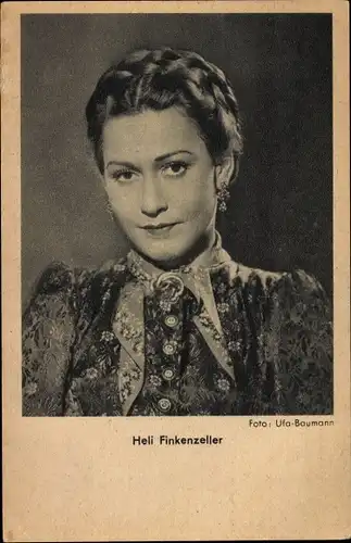 Ak Schauspielerin Heli Finkenzeller, Portrait