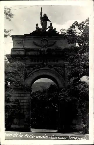 Foto Ak Caracas Venezuela, Arco de la Federacion