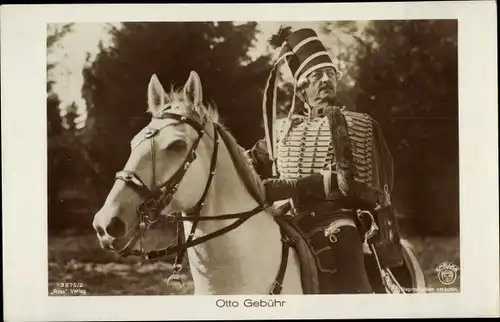 Ak Schauspieler Otto Gebühr, Portrait auf einem Pferd, Ross Verlag 3875 2