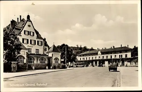 Ak Schwäbisch Gmünd in Württemberg, Bahnhof