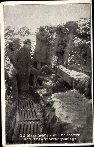 Ak Schützengraben mit Holzrosten und Entwässerungsanlage, I WK