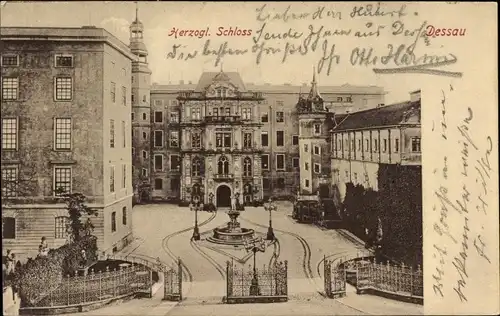 Ak Dessau in Sachsen Anhalt, Herzogl. Schloss