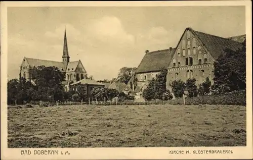 Ak Bad Doberan in Mecklenburg, Kirche mit Klosterbrauerei, Münster