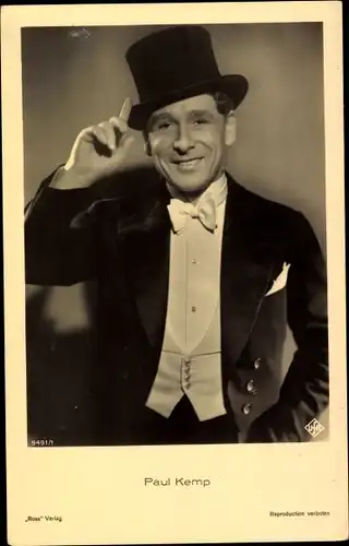 Ak Schauspieler Paul Kemp, Portrait im Anzug mit Hut, Ross Verlag 9491 1, Ufa Film