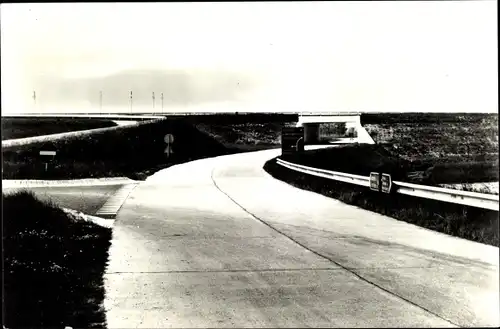 Ak Wijk en Aalburg Nordbrabant, Verkeersknooppunt bij Heusdensebrug