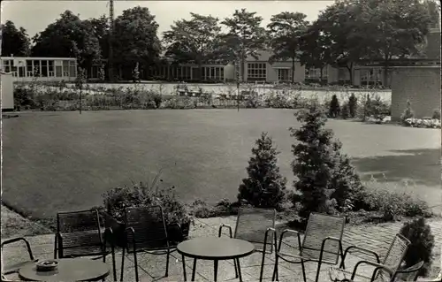 Ak Uden Nordbrabant, College Van Het Heilig Kruis, Tuin en Speelplaats