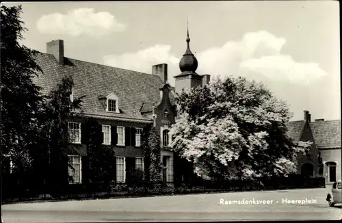 Ak Raamsdonksveer Nordbrabant, Heereplein