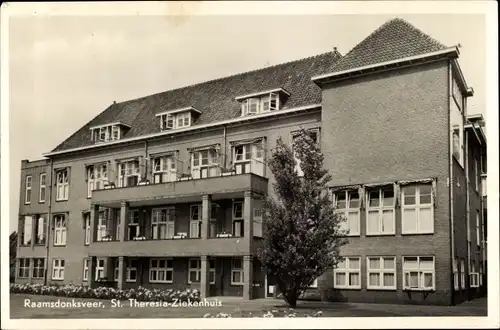 Ak Raamsdonksveer Nordbrabant, St. Theresia Ziekenhuis