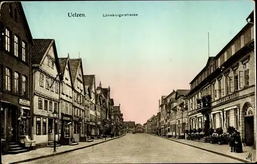Ak Uelzen in Niedersachsen, Lüneburger Straße, Hotel Stadt Hamburg, Geschäfte