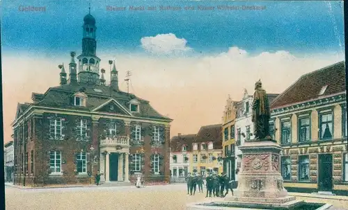 Ak Geldern am Niederrhein, Kleiner Markt mit Rathaus und Kaiser-Wilhelm-Denkmal