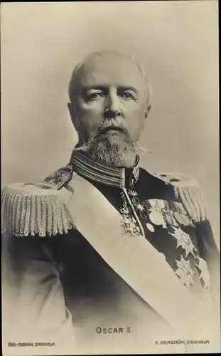 Ak König Oskar II von Schweden, Portrait in Uniform, Orden