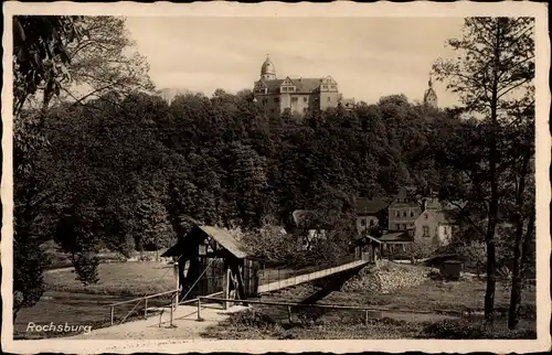 Ak Rochsburg Lunzenau in Sachsen, Ortspartie, Schloss
