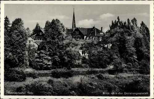 Ak Schnepfenthal Waltershausen in Thüringen, Blick nach der Erziehungsanstalt