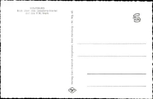Ak Wolfsburg in Niedersachsen, Blick über das Laagberg-Viertel auf das V.W.-Werk