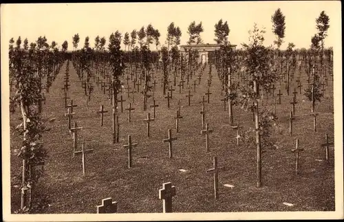 Ak Langemarck Langemark Poelkapelle Westflandern, Deutscher Kriegerfriedhof