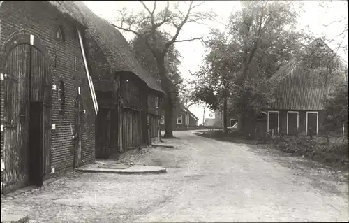 Ak Gees Drenthe, Bauerngehöft