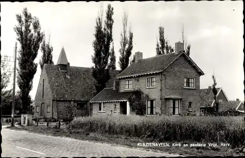 Ak Klazienaveen Drenthe, Kerk en pastorie Vrijz. Herv.