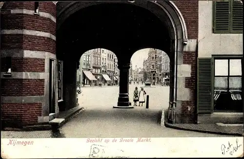 Ak Nijmegen Gelderland, Gezicht op de Groote Markt