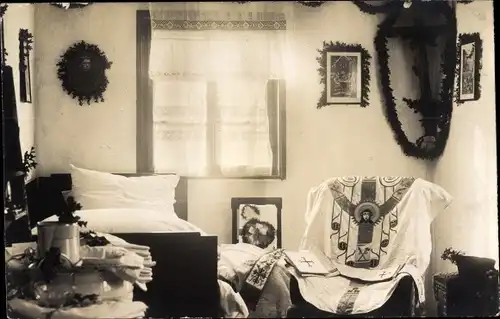 Foto Ak Trostberg in Oberbayern, Priester-Zimmer