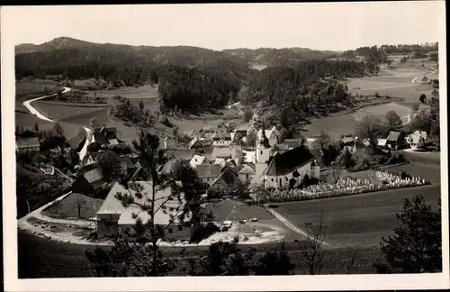 Ak Obertrubach Fränkische Schweiz, Blick auf den Ort mit Umgebung