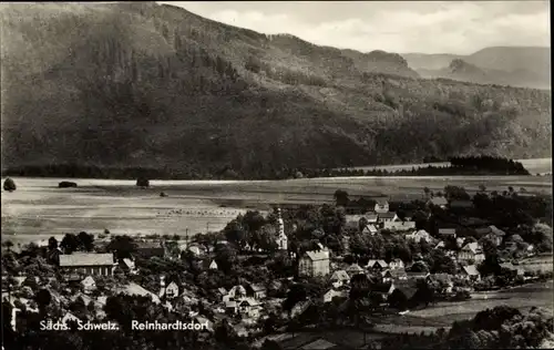 Ak Reinhardtsdorf Schöna Sächsische Schweiz, Panorama vom Ort