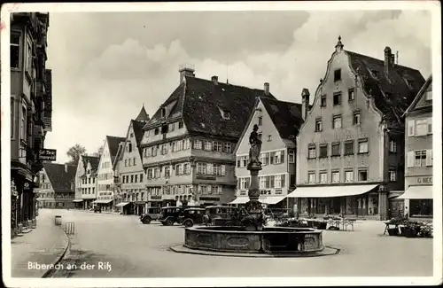 Ak Biberach an der Riß in Oberschwaben, Marktplatz, Brunnen, Geschäftshäuser
