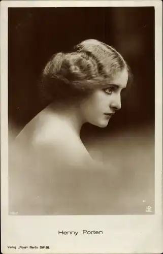 Ak Schauspielerin Henny Porten, Portrait im Profil