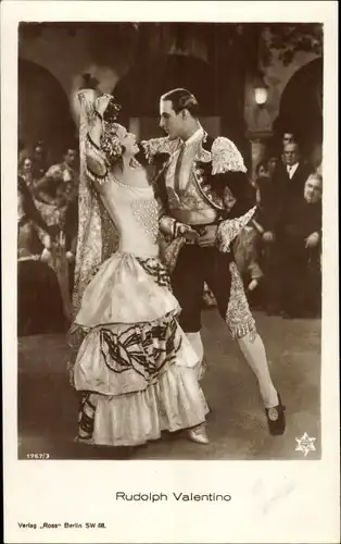 Ak Schauspieler Rudolph Valentino, Tanzszene