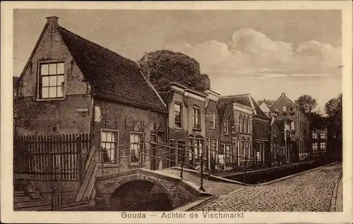 Ak Gouda Südholland Niederlande, Achter de Vischmarkt, Brug