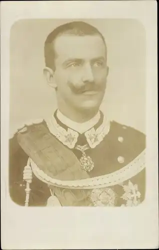 Foto Ak Vittorio Emanuele III, König Viktor Emanuel III. von Italien, Portrait