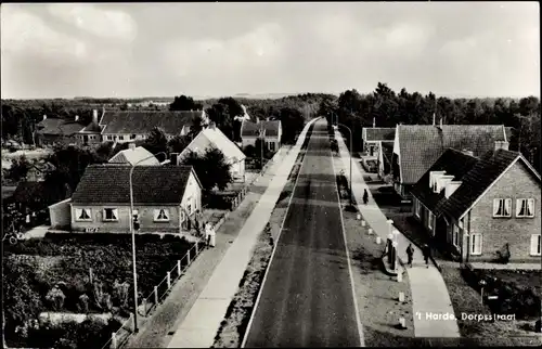 Ak 't Harde Gelderland, Dorpsstraat
