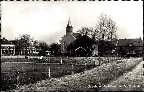 Ak Gelselaar Gelderland, Ortspartie mit Kirche, N. H. Kerk