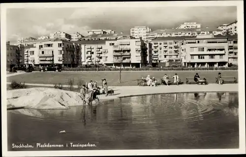 Ak Stockholm Schweden, Plaskdammen i Tessinparken