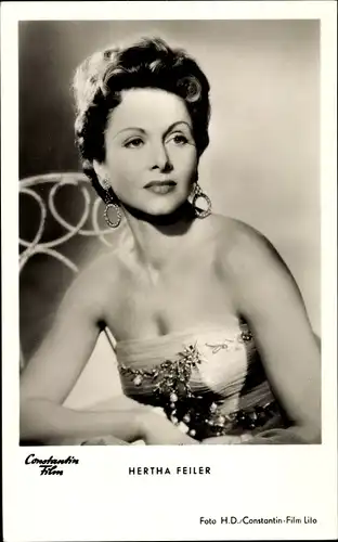 Ak Schauspielerin Hertha Feiler, Portrait