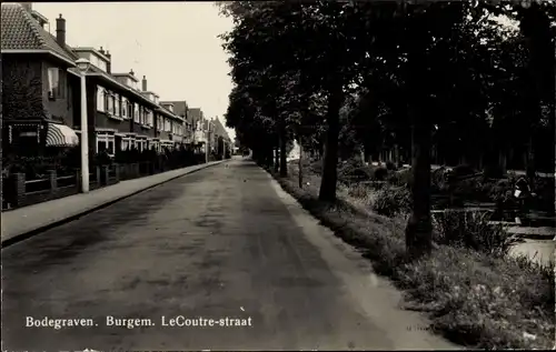 Ak Bodegraven Südholland, Burgem. Le Coutrestraat