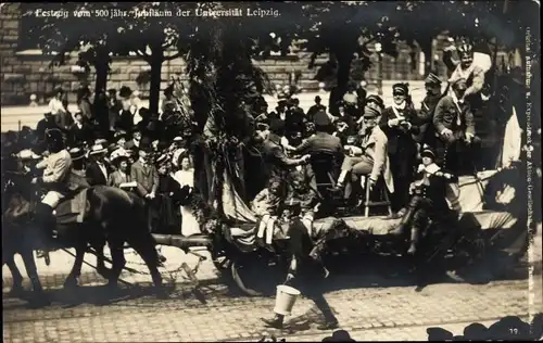 Ak Leipzig in Sachsen, Festzug 500. Jubiläum der Universität, Wagen, Jenenser Bierstaat, Zuschauer