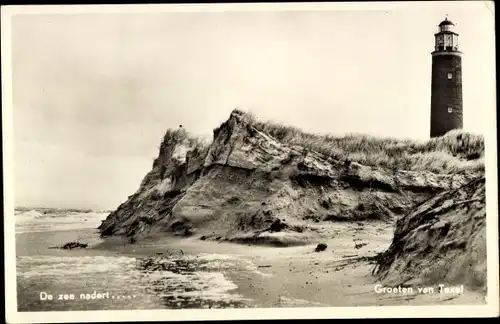 Ak Texel Nordholland Niederlande, De zee nadert..., Leuchtturm