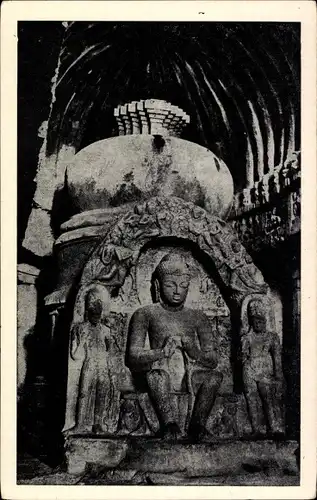 Ak Ellora Indien, Cave X (Visvakarma), the only Chaitya belonging to zhe group of Buddha Caves